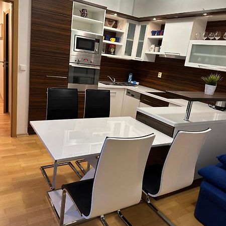 Apartments Spacilova Nearly Center Komarov Εξωτερικό φωτογραφία
