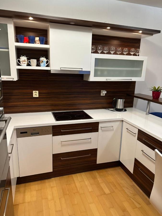 Apartments Spacilova Nearly Center Komarov Εξωτερικό φωτογραφία